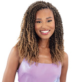 Freetress Pre-Looped Crochet Braids - 5X YANKY TWIST 12"
